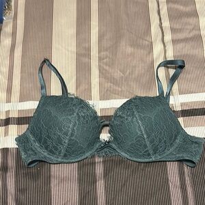 Elegant Lace Underwire Bra in Teal